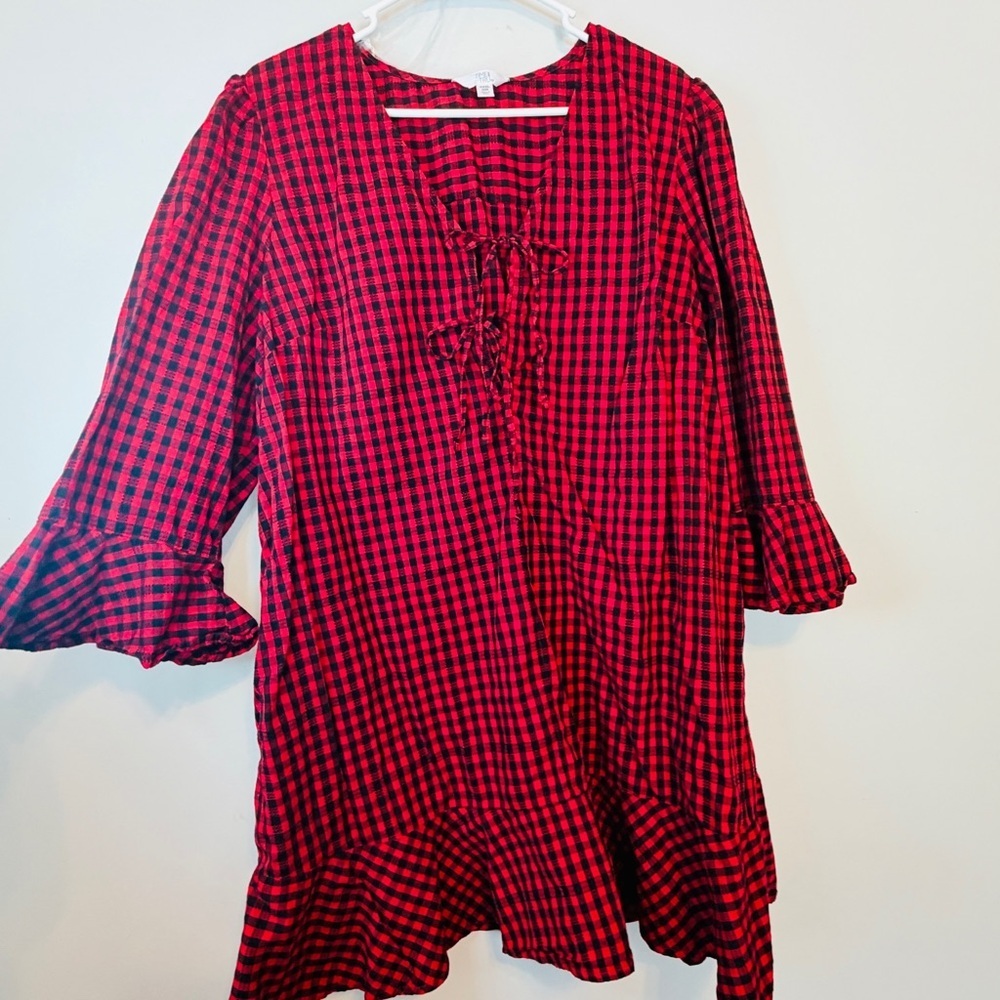 Time and Tru Red and Black Gingham Tie Front Midi Dress - Picture 3 of 11